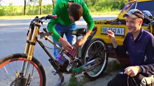 牛人打造強(qiáng)力電動(dòng)自行車,速度飛快